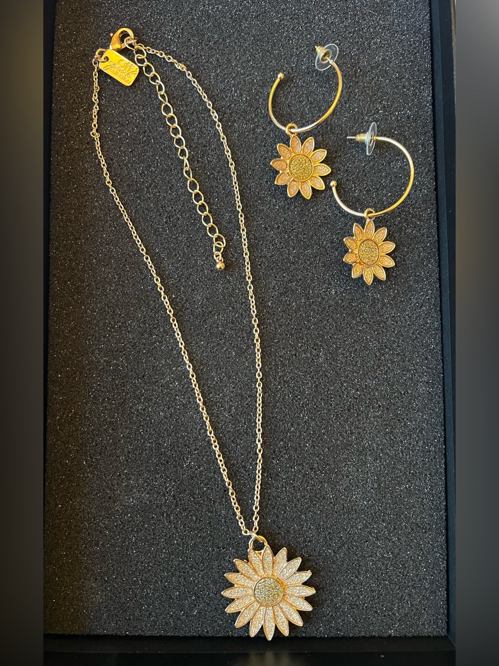 Off Park Collection Sunflower Necklace and Earrings Set Gold Tone JTV